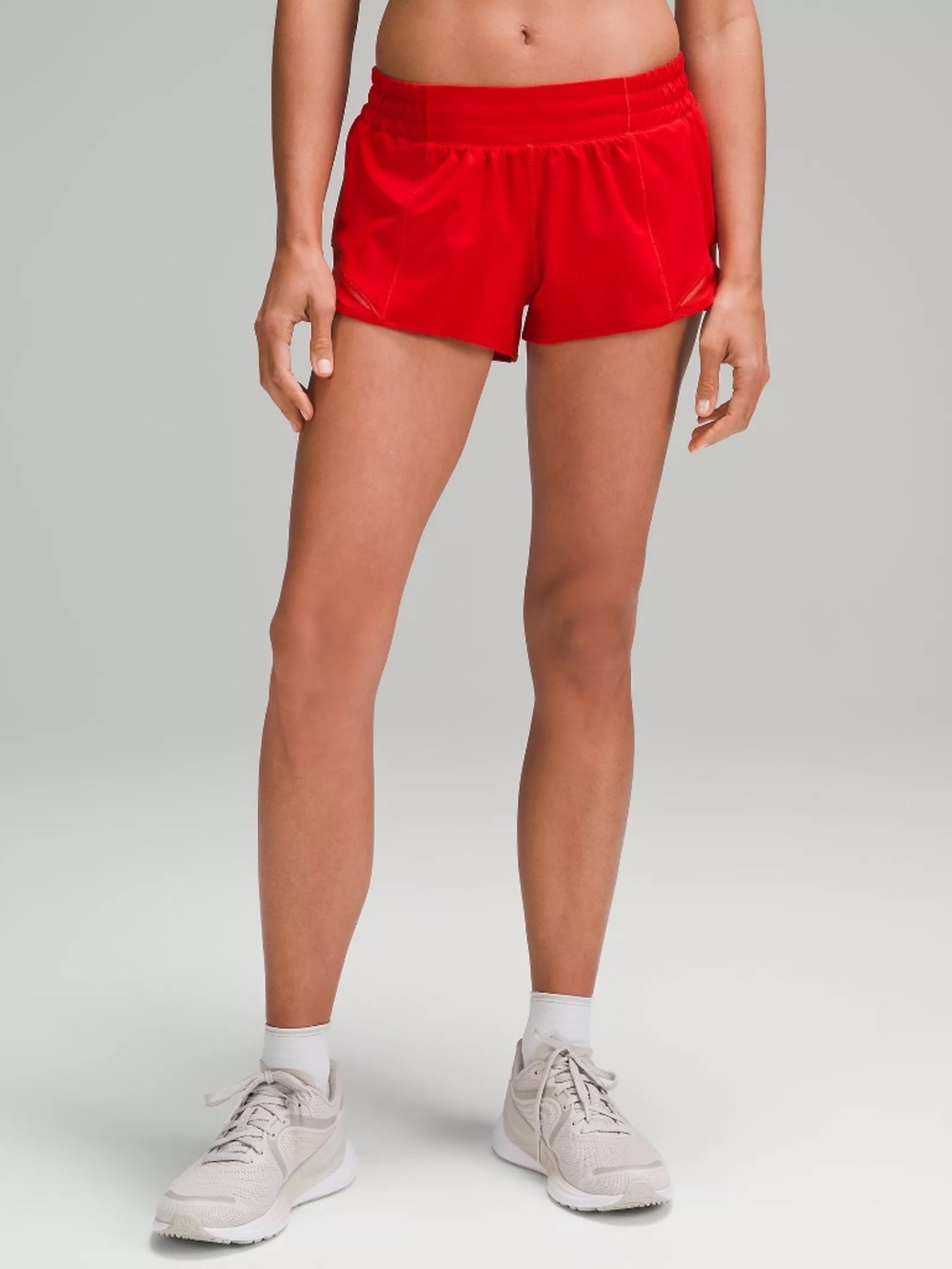 Lululemon Hotty Hot Low-Rise Lined Short 2.5" Dark Red Size 4